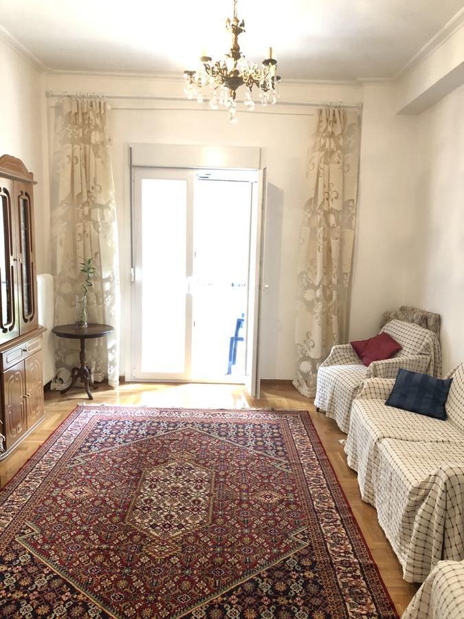 Apartment On Dimitrakopoulou Атина Екстериор снимка